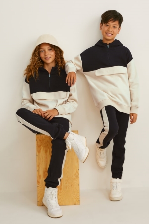 Mikiny S Kapucňou C&A Set And Joggers Genderneutral 2 Piece Dievcenske Čierne | 6321STEDZ